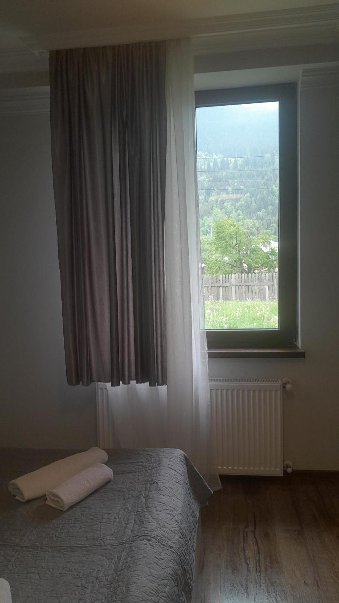 Hotel White Mountains • Თეთრი Მთები Mestia Quarto foto